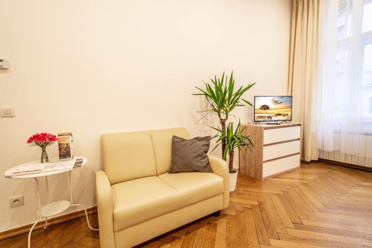 Apartment Vojtesska By Ruterra